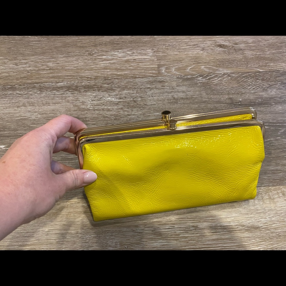 HOBO - Clutch - Patent Leather - Yellow